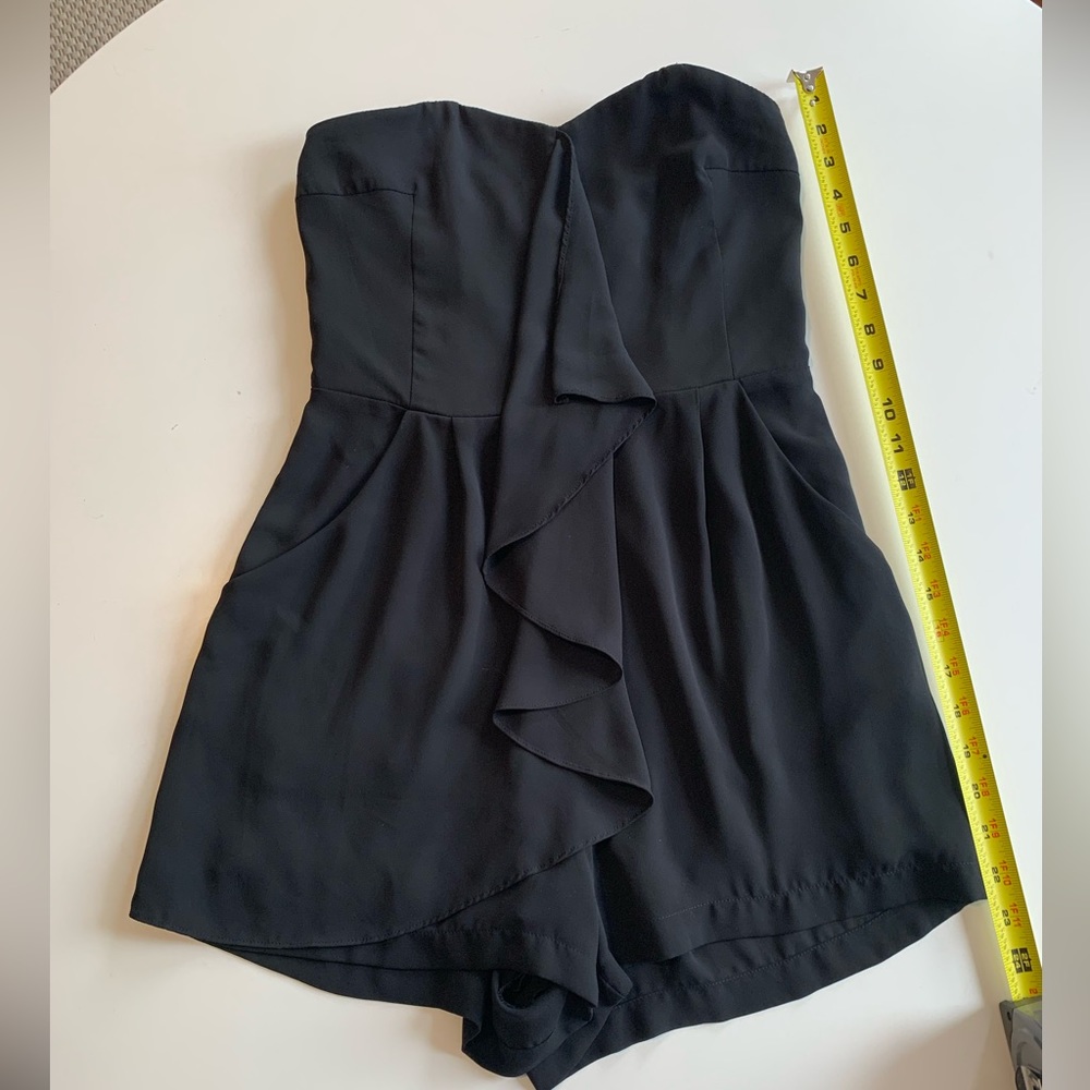 Express Women’s Black Romper - Size 2